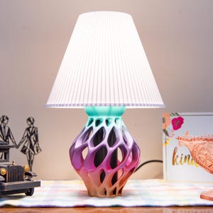 3D Printed Lamp, Modern Table Lamp, Unique Night Light, Geometric Home Lighting, Contemporary 3D Print Decor