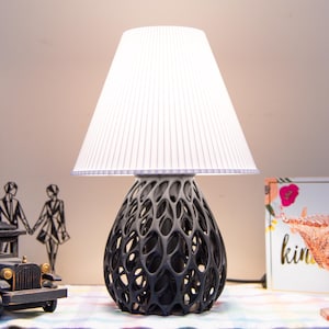 3D Printed Lamp, Modern Table Lamp, Unique Night Light, Geometric Home Lighting, Contemporary 3D Print Decor