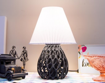 3D Printed Lamp, Modern Table Lamp, Unique Night Light, Geometric Home Lighting, Contemporary 3D Print Decor