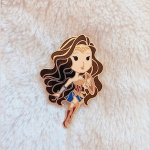 CHIBI WWOMAN