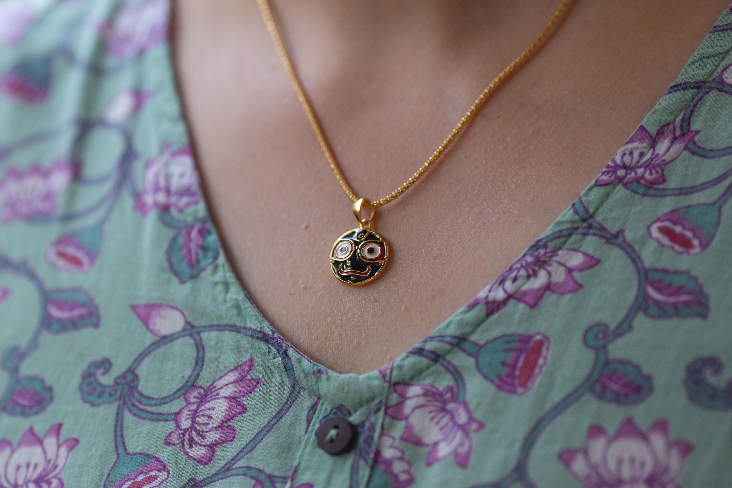 Jagannath pendant gold deals