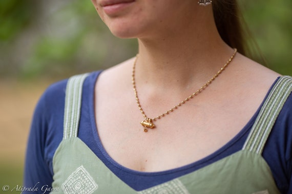 Gold kanthi mala deals