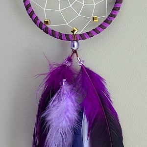 Authentic Native Dreamcatcher. Bedroom Wall Hanging. Nursery. Beaded  Feather Dreamcatchers. Traditional Indian Art. Gifts.
