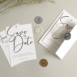 Modern script Sla de datum op - Perkament Sla de datum op - Bruiloft save the Date - Huwelijksuitnodiging - Aangepast Save the Date - Sample