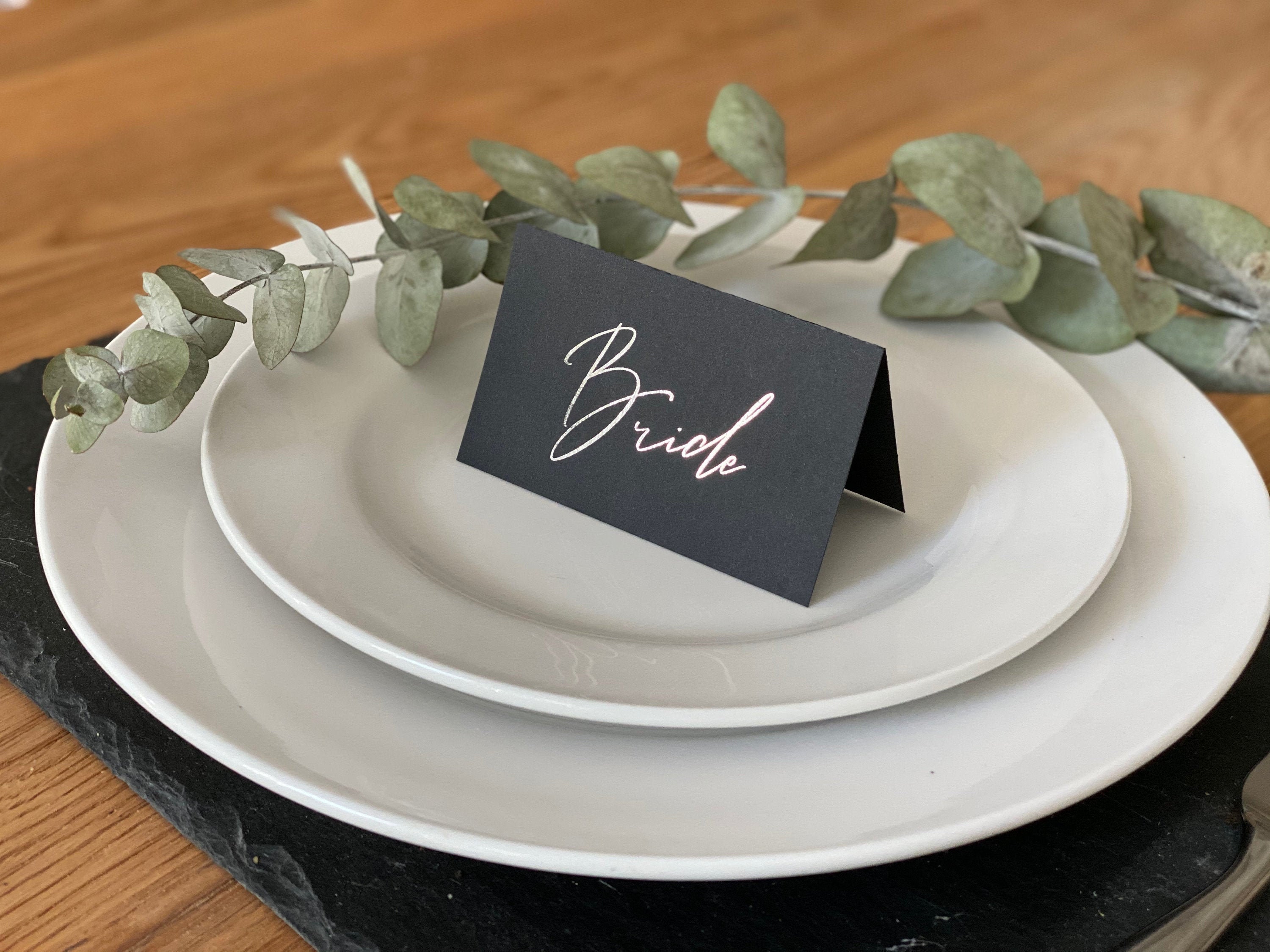 Black Wedding Place Cards - Name Calligraphy Style Silver Setting Deco Wedding