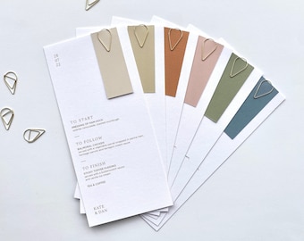 Custom Wedding Menu - Personalised Wedding Menu - with - Gold Teardrop Clip - Place Name Card - Champagne