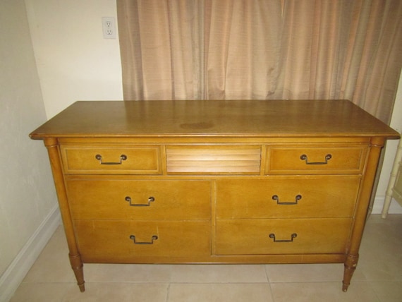 Vintage Bassett Furniture 7 Drawer Dresser Circa 1950 S Etsy