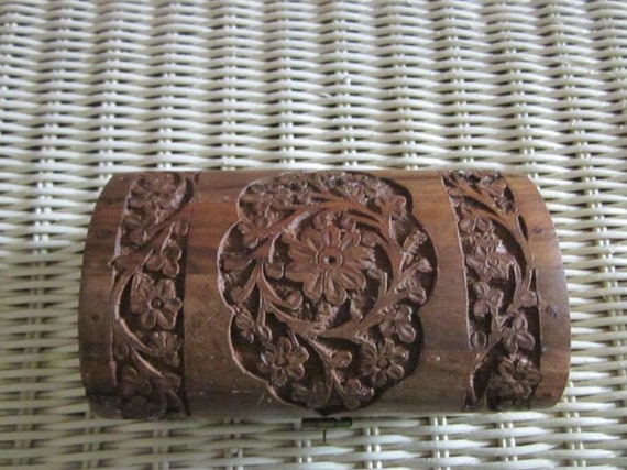 Carved Wood Small Jewelry Box From India Dark Woo… - image 10