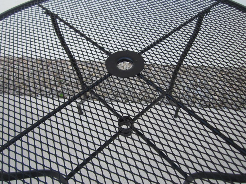 Russell Woodard Round Patio Table Black Vintage Etsy