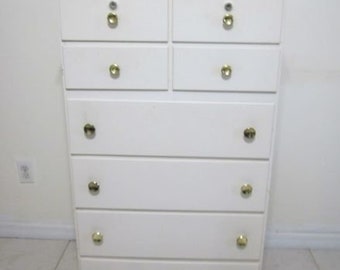 Traditional Style Wood Chest 8 drawer Ivory gold drawer knobs