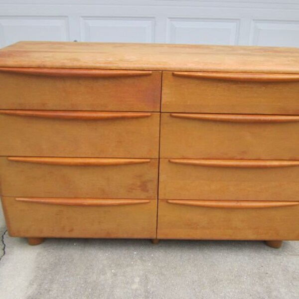 Heywood Wakefield Streamlined Moderne Blonde Birch 8 Drawer Dresser 1950s  Shipping is Extra
