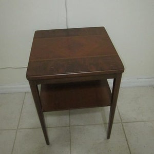 Vintage accent Side table Medium tone