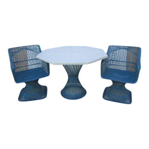 Spun fiberglass patio set deals