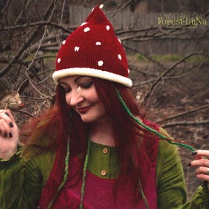 Witchy knitted amanita hat. Elven fantasy forest mushroom hat. Pixie hat. Woodfolk Hat. Fantastic unisex cap. Pre order!