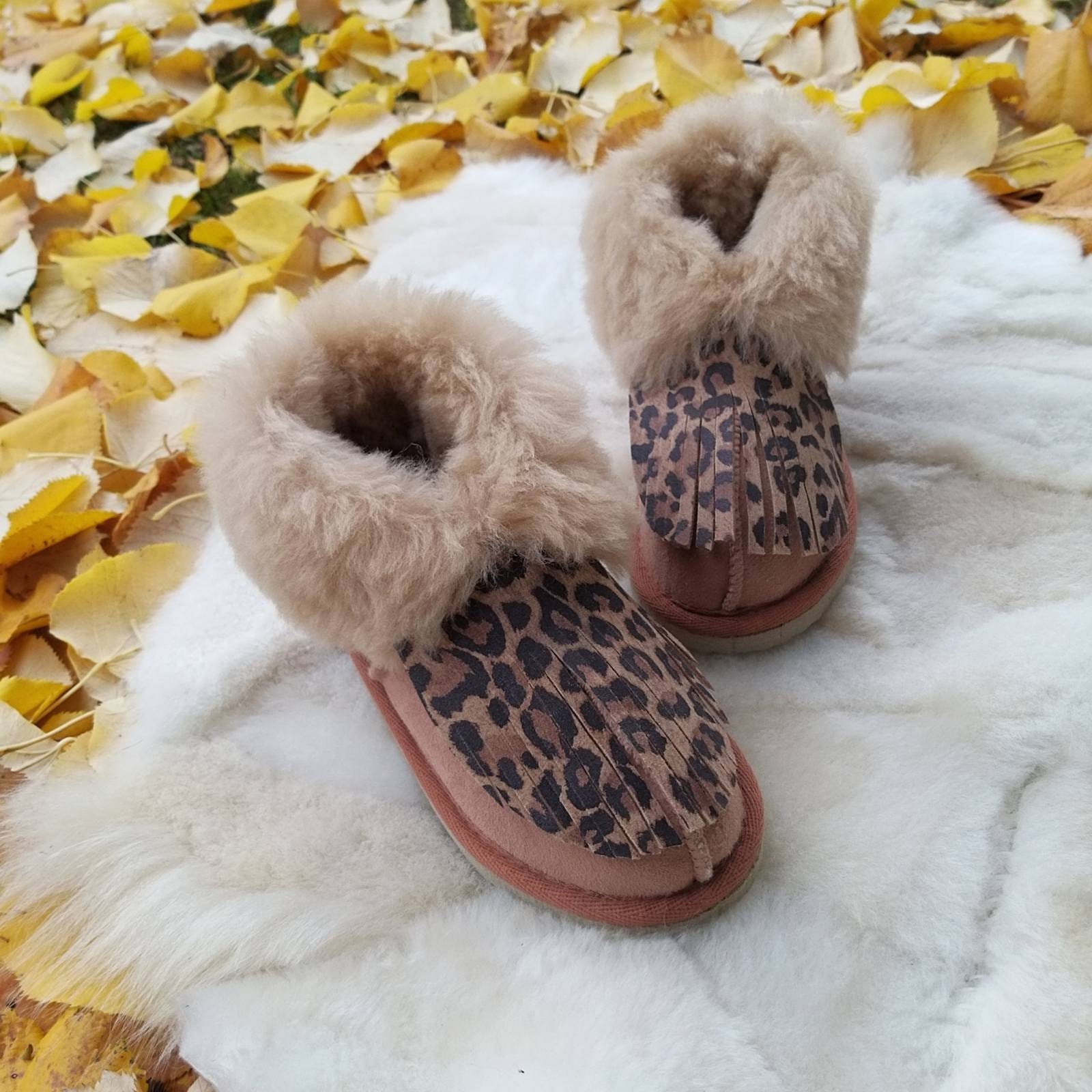 Fuzzy Slippers -  Canada