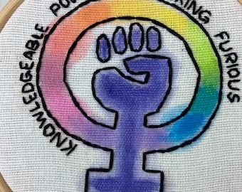 Feministisch | 4” Stickrahmen | Handarbeit | Einzelstück