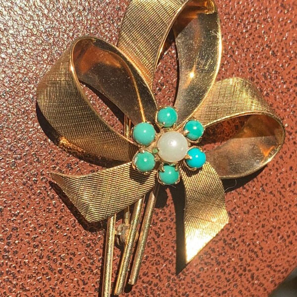 Retro Era 12k Gold Filled Turquoise and Pearl Brooch Winard Co Vintage Gold Filled Pin