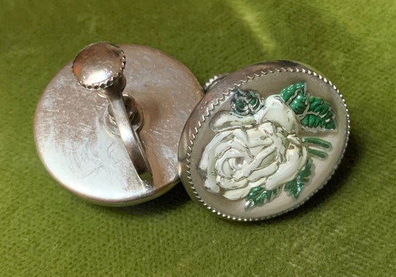 Early Vintage Floral Rose Reverse Intaglio Screw … - image 5