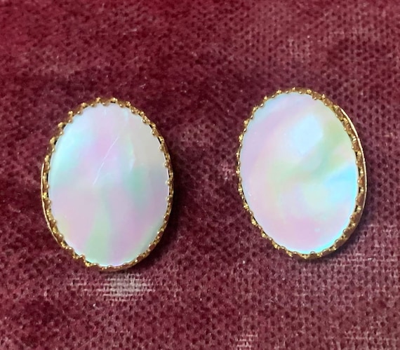 Vintage Mother of Pearl Clip Earrings Signed Whit… - image 1