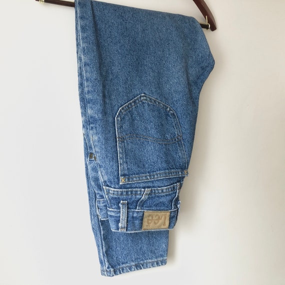 Vintage High Waisted Tapered Lee jeans | Size 8 p… - image 2