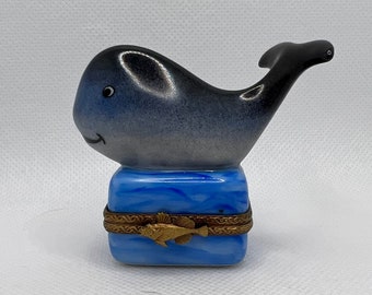 Fabulous Rare WHALE ~ LIMITED EDITION (2 of only 50!) ~ Limoges Trinket Box ~ Peint main (Hand-Painted) in Limoges, France