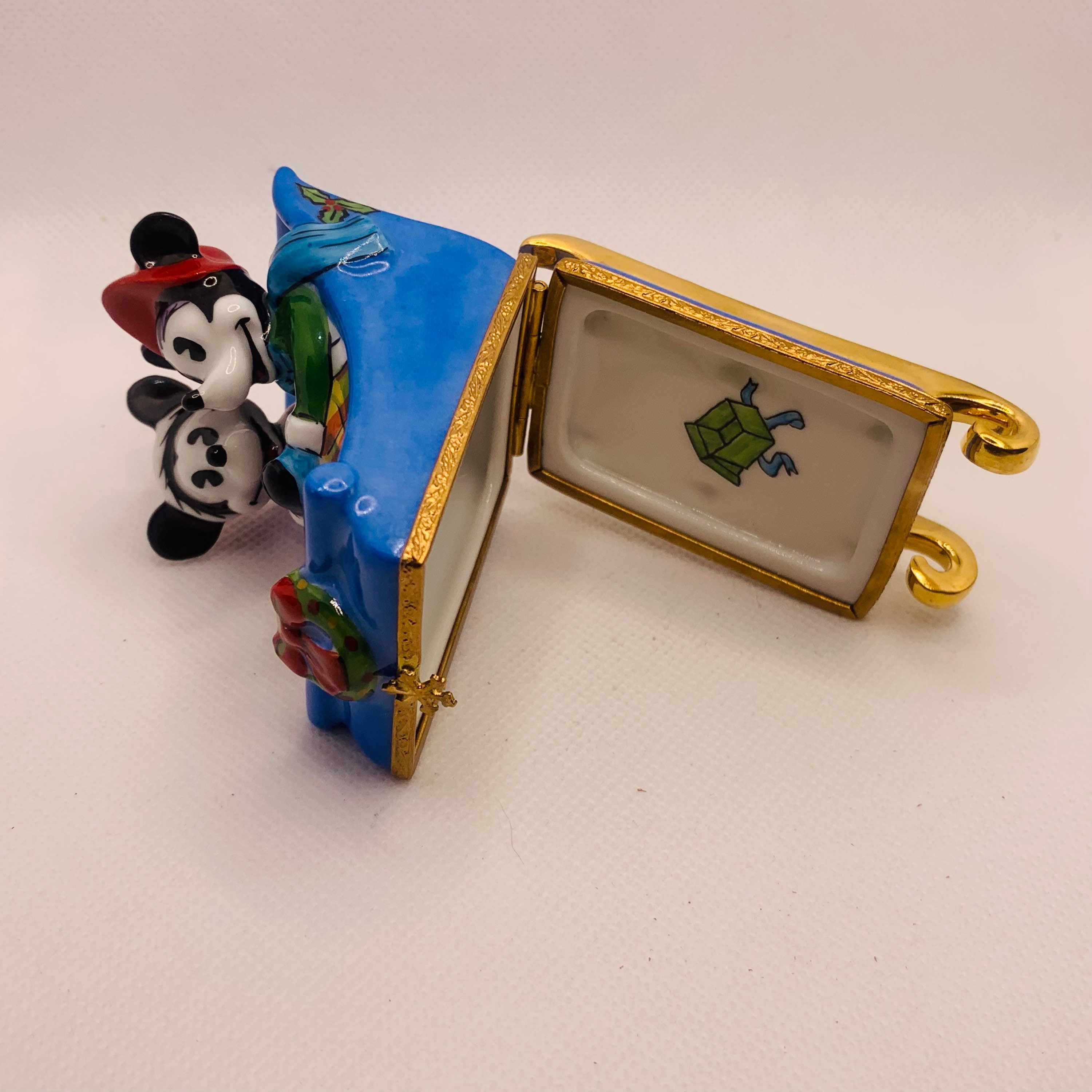 Stunning Mickey and Minnie Mouse on Sleigh ~ ARTORIA ~ Limoges