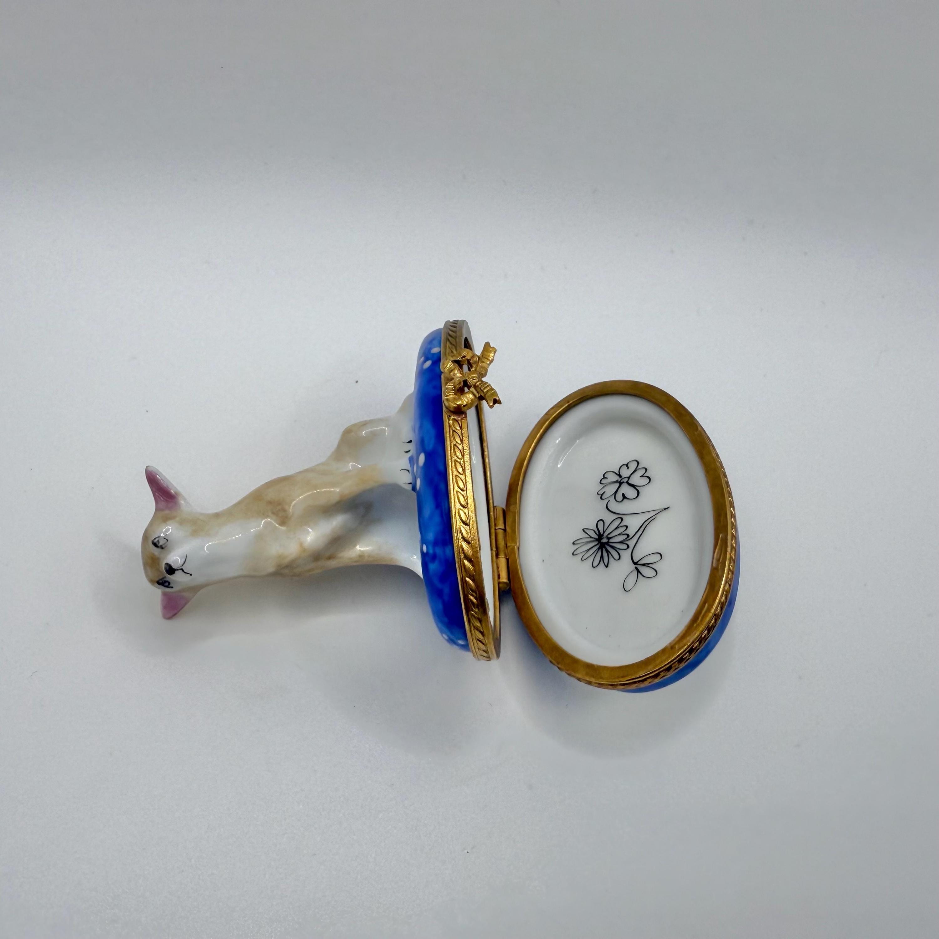 Exquisite CHIHUAHUA ~ LIMITED Edition (no. 48 of Only 750