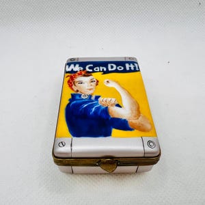 Extremely Rare ~ Rosie The Riviter “We Can Do It!” ~ GERARD RIBIERRE (GR) ~ Limoges Trinket Box ~ Peint main ~ France
