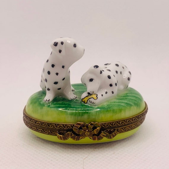 リモージュボックス　プレゼントとわんちゃん　犬　フランス製　ヨークシャーテリア リモージュボックス プレゼントとわんちゃん 犬 フランス製