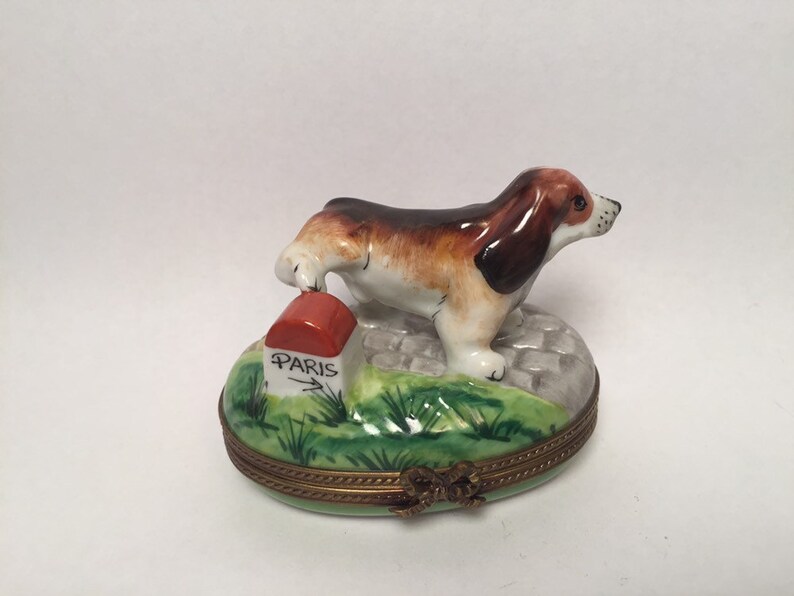 FT Adorable BASSET HOUND Dog Peeing sur Paris Mailbox Etsy