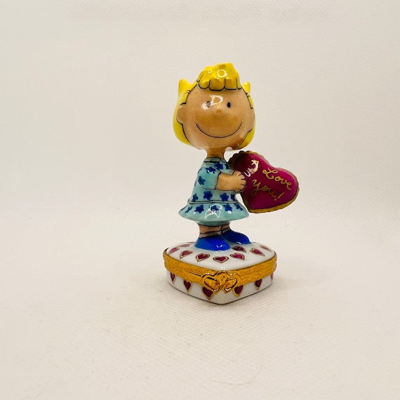 Rare PEANUTS ~ SALLY W Heart ~ Sweet Babboo (artoria) Limoges