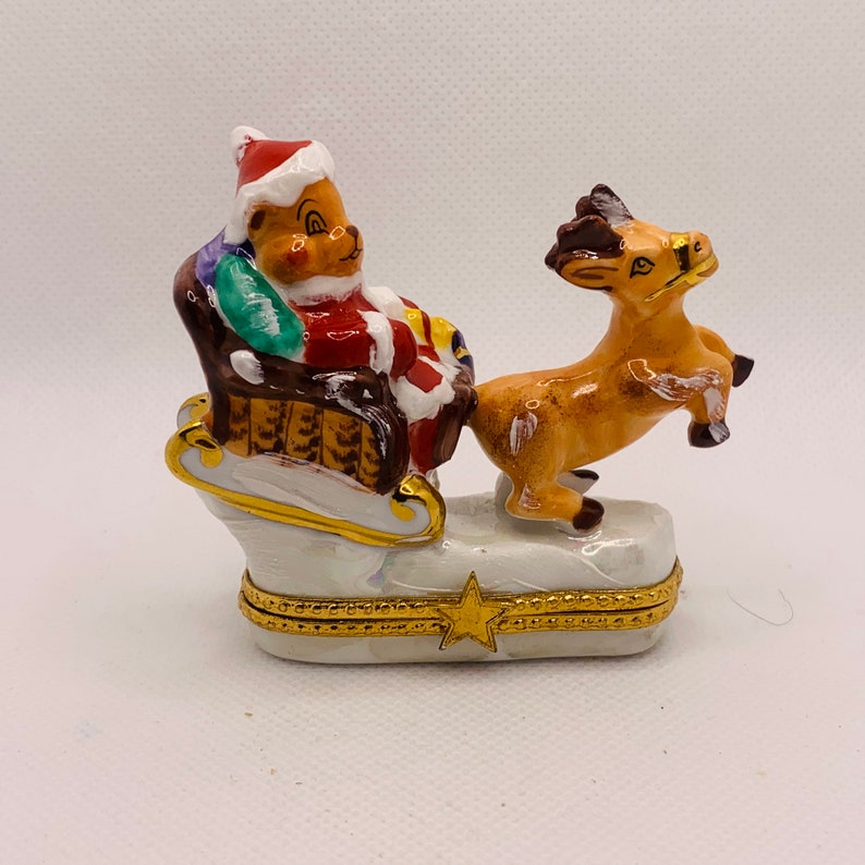Teddy Bear SANTA in Sleigh ~ SINCLAIR ~ Limoges Box ~ Peint main (Hand-painted) France ~ Christmas Santa Claus Reindeer