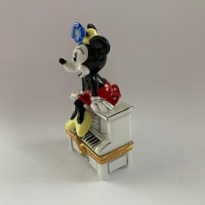 Minnie Mouse on Piano ~ Limoges Trinket Box ~ Peint Main (Hand-painted) in Limoes, France ~ ARTORIA ~ DISNEY Mickey Collection