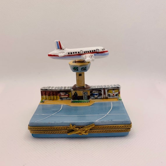 超希少な空港上空の飛行機～リモージュ製小物入れ～フランス 