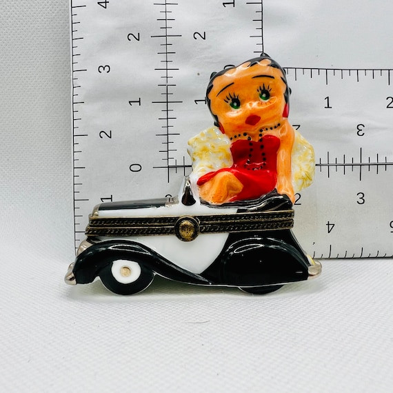 Extremely Rare BETTY BOOP in Black Convertible ~ Limoges Trinket