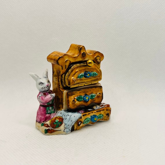 【ビンテージ】うさぎドレッサーのリモージュボックス ビンテージ】うさぎドレッサーのリモージュボックス ビンテージ