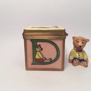 TEDDY BEAR w/ Toy Box Block ~ Limoges Trinket Box ~ Peint main ~ France ~ Christmas Toys