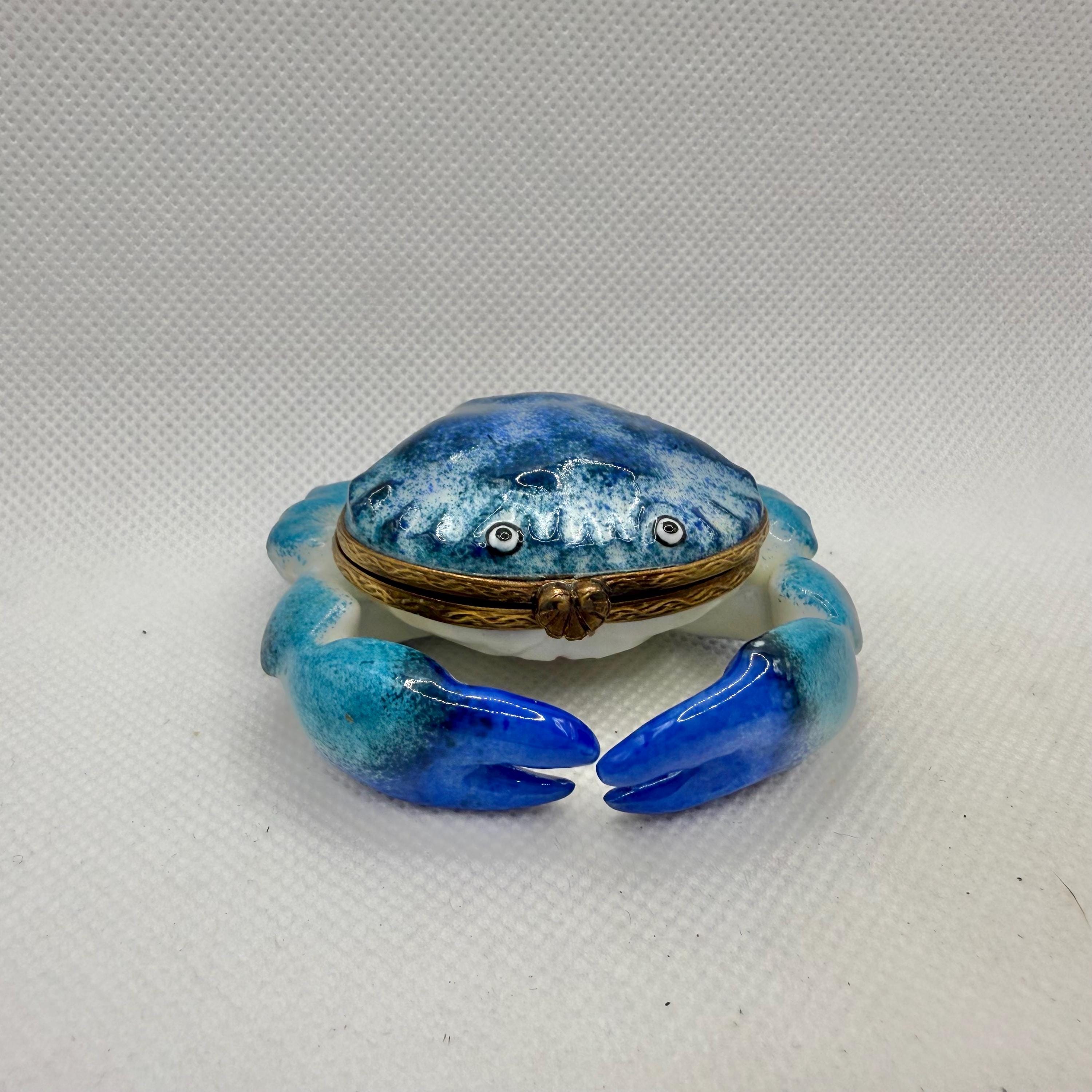 Beautiful Blue Crab ~ Elda Creations (EC) ~ Limoges Trinket Box