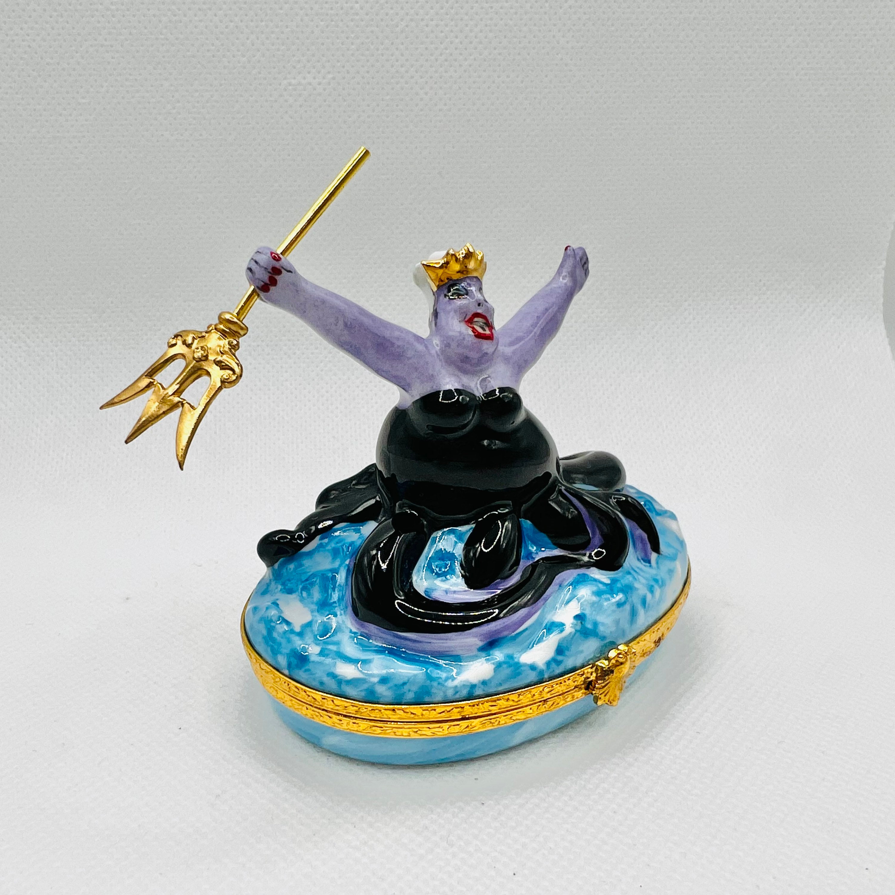 Ultra Rare URSULA the Sea Witch (little Mermaid) ~ Disney