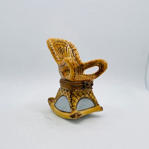 Rare ROCKING CHAIR ~ Limoges Trinket Box ~ Peint main (Hand-Painted) in Limoges, France