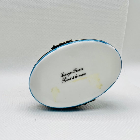 Limited Edition SAILBOAT ~ Limoges Trinket Box ~ Peint Main (hand