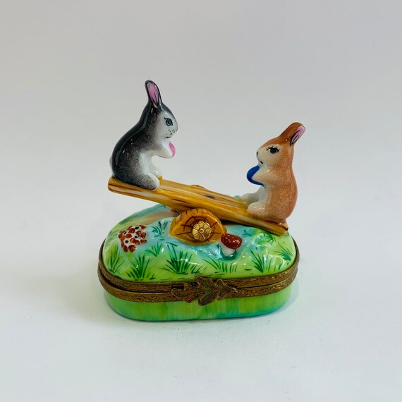 Limoges 手描きウサギ置物 Limoges Box うさぎさんの小物入れ ❤︎