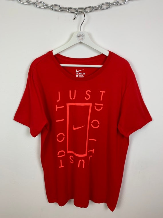 nike tee just do it