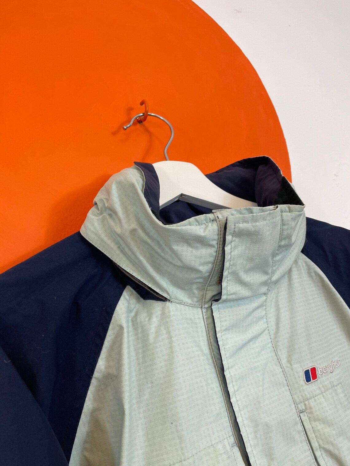 berghaus gore tex xcr jacket