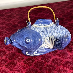 Vintage Blue & White Ceramic Hand Painted Koi Fish Teapot with Metal Handle - Decorative - Very Good Condition - FREE SHIPPING