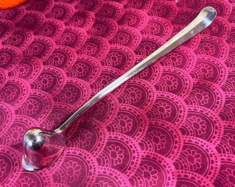 Vintage Gerity Silverplate Candle Snuffer - Excellent Condition