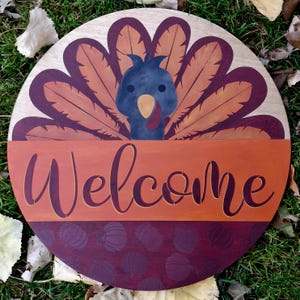 Wieniec powitalny na Święto Dziękczynienia z indykiem, malowana dekoracja ścienna i znak na ganku