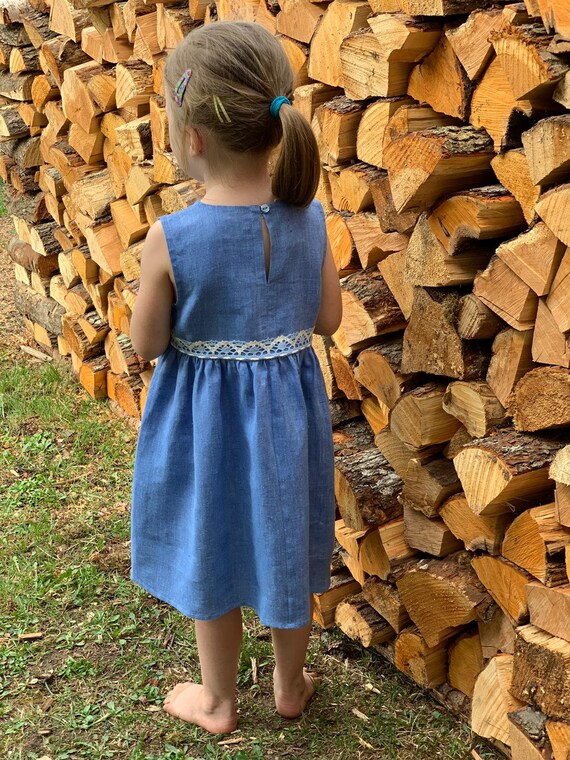 sunny girl linen dress