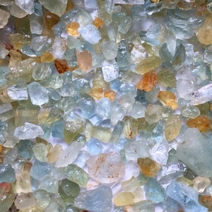 Aquamarine rough,Gemstone rough,  MIX Quality  ,Aquamarine crystal rough lot Crystals SMALL Rough Gemstone Aquamarine Raw Material