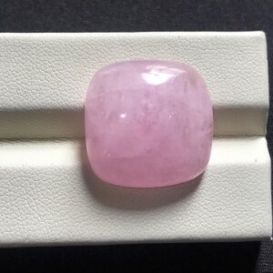 Morganite Natural Gemstone Pink Cabochon Healing Crystal for Love Polished Stone Jewelry Making 25.70 crt